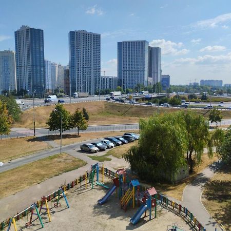 Смарт Квартира Метро Теремки, Республіка, Нвц, Феофанія, Магеллан Apartment Kiev Ngoại thất bức ảnh